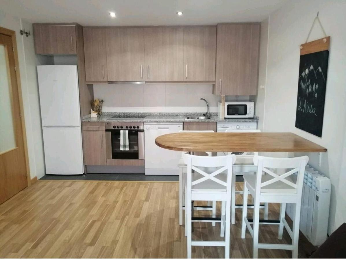 Apartamento La Montanesa En Ainsa, Bonito Apartamento Con Grande Terraza Exterior foto